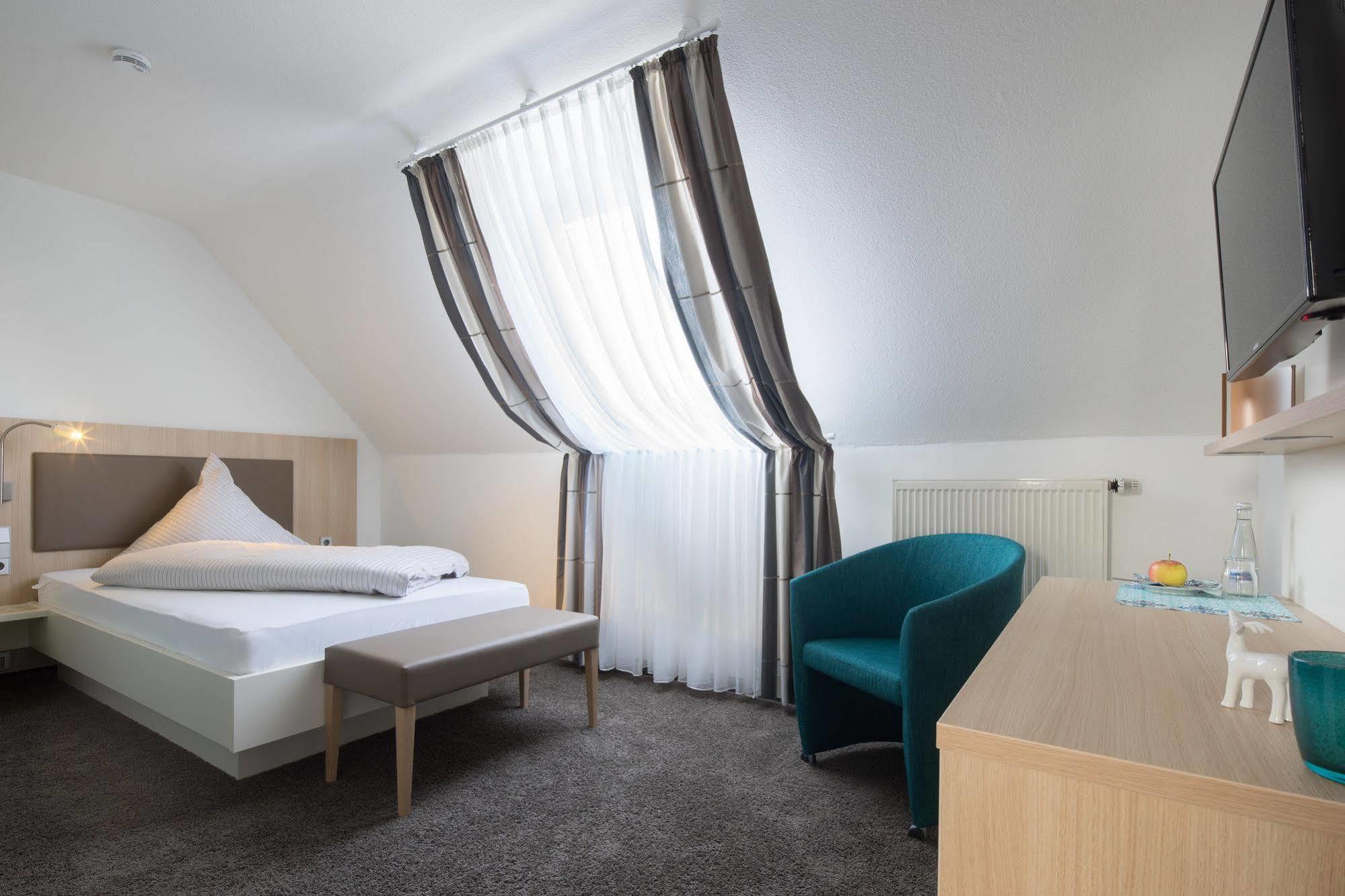 Kohlers Hotel Engel Бюхль Экстерьер фото